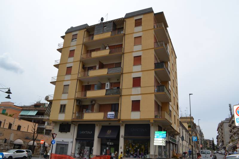 TIVOLI - Appartamento Viale Trieste
