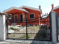 Villa in vendita a ARDEA su Viale Gorizia foto 1 di 9