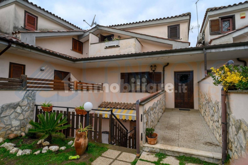 Villa a schiera
               in vendita a ladispoli - via-mosca. Foto 10 di 92 